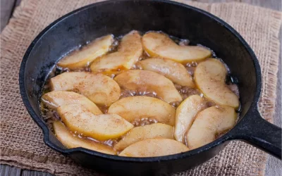 Тушеные яблоки (с гвоздикой)